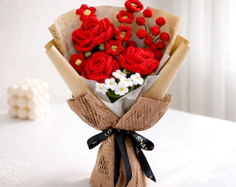 Crochet red pink rose bouquet, Knitted Birthday Flower Gift for