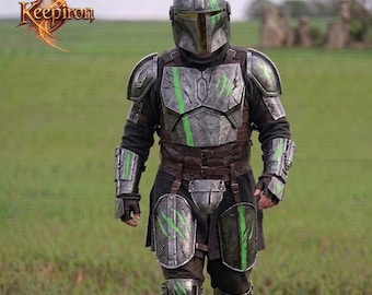 Conjunto completo de armadura mandaloriana / Cosplay de cazarrecompensas con daños de batalla / Traje mandaloriano personalizado con detalles verdes / Casco y armadura de ciencia ficción para LARP