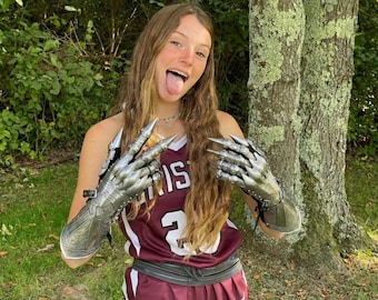 Ring Wraith Gauntlets -  Steel Gloves - Armor Gloves - Premium Etched Finish