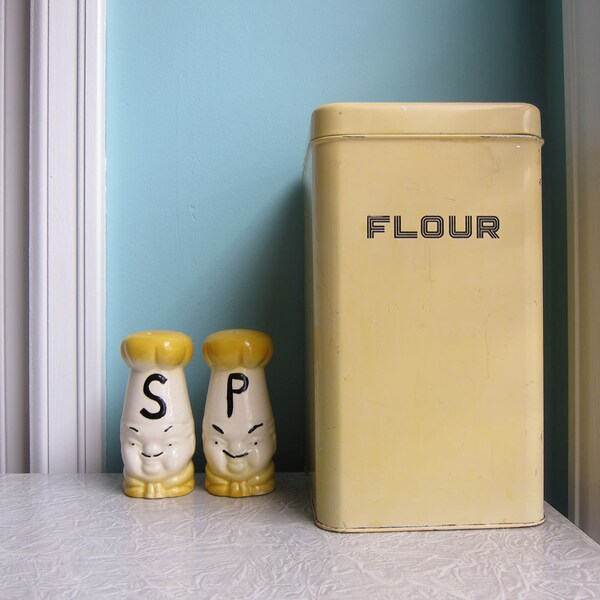 Vintage BeautyWare Yellow Flour Canister