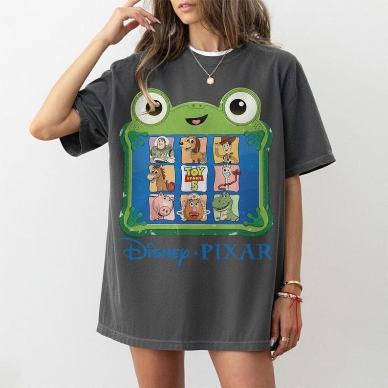 Retro Toy Story 5 Comfort Colors Shirt, Woody Buzz Lightyear Lilypad Tee, Toy Story Lilypad Shirt, Movie Tee, 2026 Shirt 画像 3