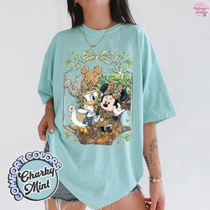 Retro Comfort Colors Minnie Daisy Animal Kingdom Shirt, Coquette Tree of Life Leopard Balloon Shirt,Disneyworld Family Matching Vacation Tee Bild 6