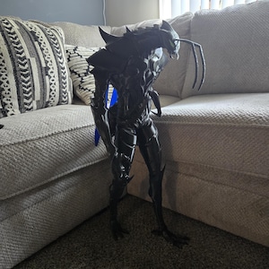 3d printed solo leveling beru statue