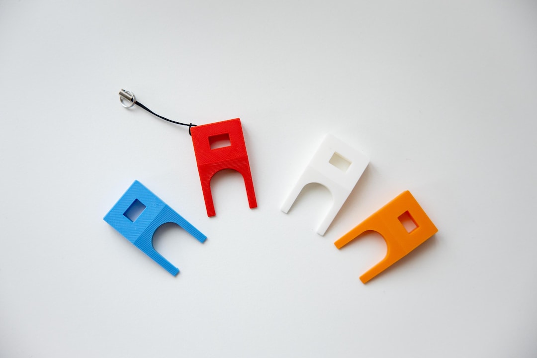 Disconnect Key Chain Respiratory Wedge Disconnect Tool – Oxygen Tank Key, Keychain Accessory ...