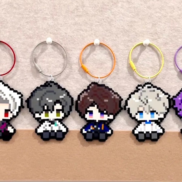 Chaveiro e ímã em pixel art de Love and Deepspace | Sylus, Zayne, Rafayel, Xavier | Pingente chibi feito à mão com contas Perler | Produtos de jogos otome