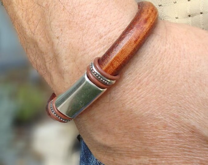 Men's Tobacco Leather Bracelet: Free Shipping. Genuine Leather, Silver-Plated Pewter with Magnetic Clasp.