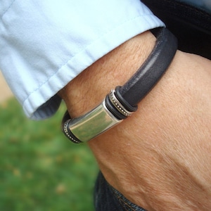 Men's Tobacco Leather Bracelet: Free Shipping. Genuine Leather, Silver-Plated Pewter with Magnetic Clasp. Black