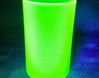 Uranium Glass Vaseline Shot Glass 30ml Cup New Czech Glows Satin Drinks