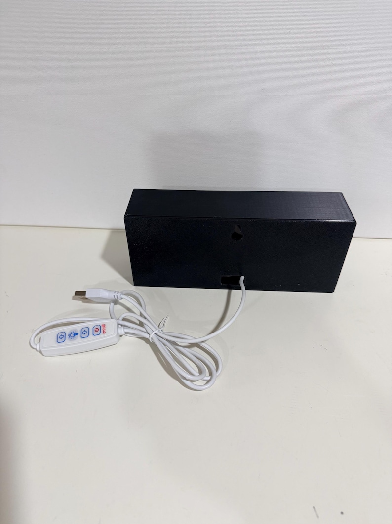 RIDGID Lightbox with Adjustable Dimmer image 3