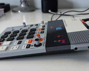 Soporte ergonómico de escritorio para ingeniería adolescente EP-133 K.O. II – Montaje inclinable de 30°