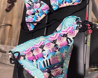 Arizona Jeans size large southwest bikini