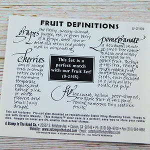 Definições de frutas - Conjunto de carimbos de borracha - Uvas - Cerejas - Romã - Figo - Um carimbo na mão - Carimbos de montagem adesiva