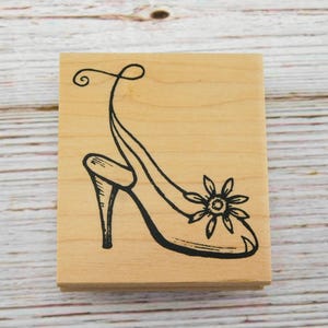 High Heel Shoe Rubber Stamp with Flower - Great Impressions Wood Mounted Stamp - Fashion Shoe Stamp for Card Making & Crafts