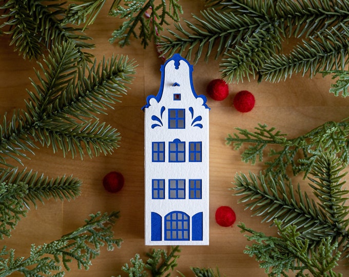 Dutch Christmas tree ornament: handcrafted from artisan papers