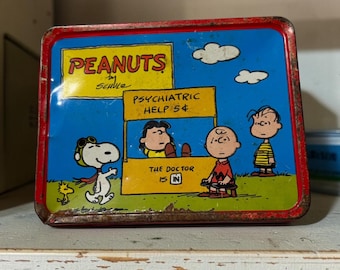 Vintage 1970's Peanuts Lunch Box, Collectible and Cute Classic