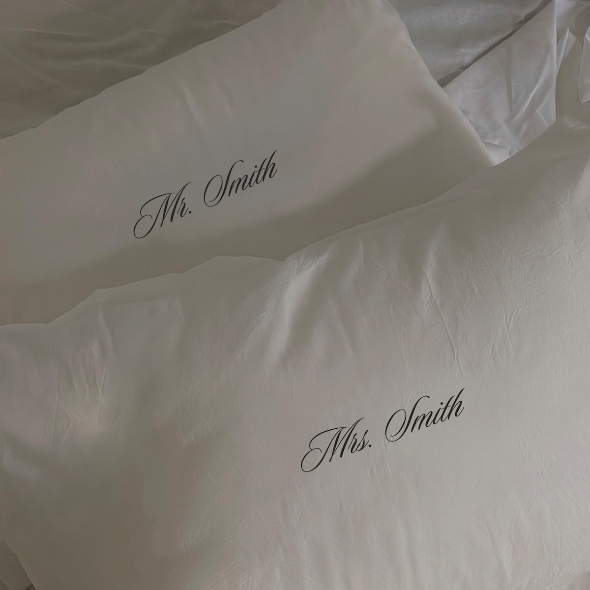 Custom Last Name Pillow Sham | Mr and Mrs Pillow Set | Bridal Shower Gift | Personalized Wedding Gift | Anniversary Gift for Couples - Etsy