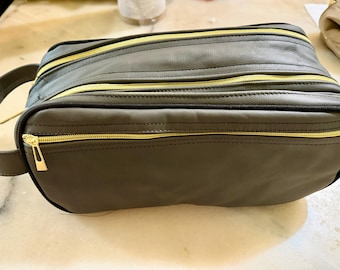 High Quality Leather Rooster Pouch/ Maletin Para Gallos De Piel