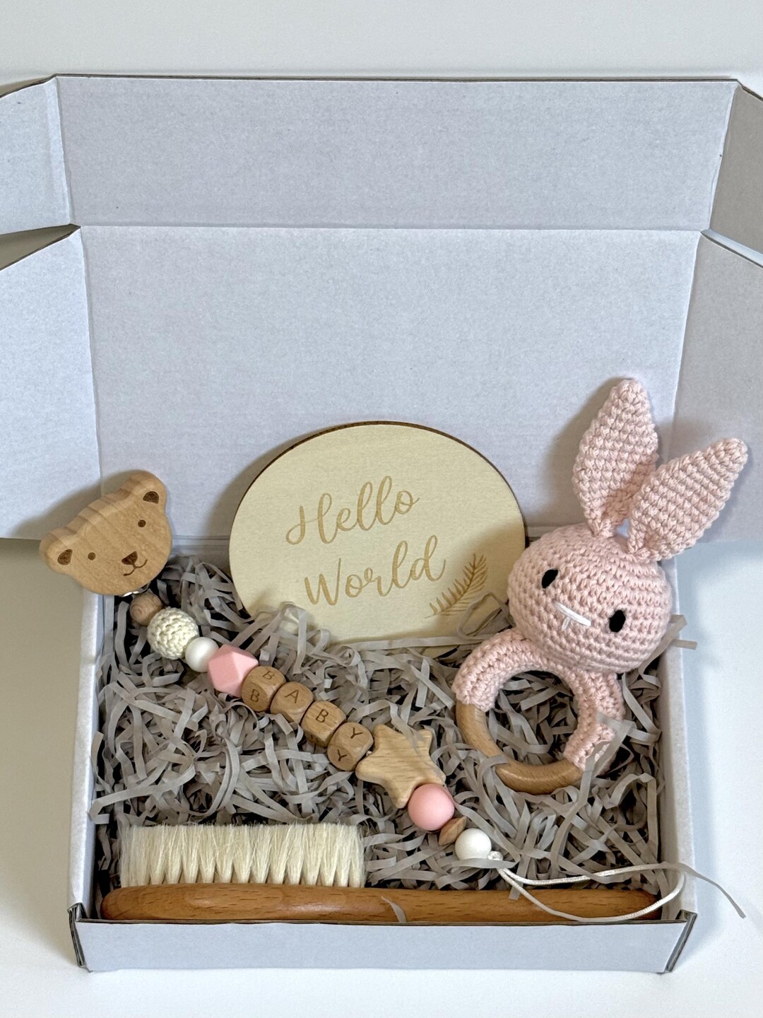Baby Gift Box – Neutral Newborn Gift Set | Handmade & Natural Keepsake ...