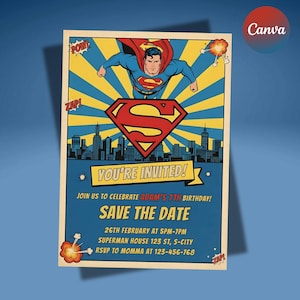 Puede incluir: Una invitación de estilo vintage con Superman volando, con una combinación de colores rojo y amarillo. La invitación incluye el texto "YOU'RE INVITED!" y "SAVE THE DATE" para una fiesta de cumpleaños. El fondo tiene un paisaje urbano.
