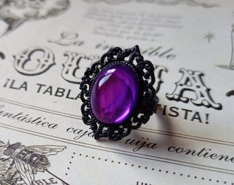 Witch Purple Gothic Ring, Love witch necklace, Vampire dark gem, Victorian filigree, Black oval cameo, Lestat, Nosferatu, Halloween, Baroque