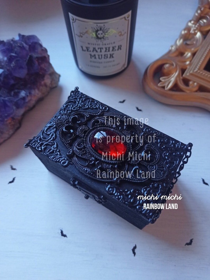 Countess Bathory Box Gothic Mini Chest, Vampire Fang, Blood, Victorian, Wedding Ring Box, Medieval Jewelry, Witch, Ooak Box, Garnet Siam image 2