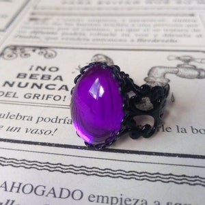 Purple Cameo Gothic Ring, Vampire Nosferatu, Antique, Love witch, Occult, Mystic, Baroque, Gift for her, Anniversary, Birthday, Gift for him