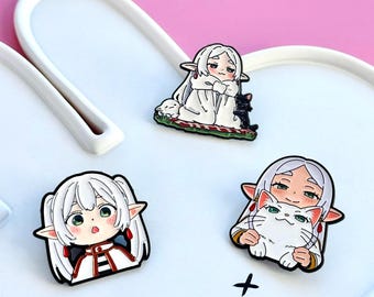 Pins combinando de anime com uma garota elfa maga em uma jornada de fantasia estilo mangá.