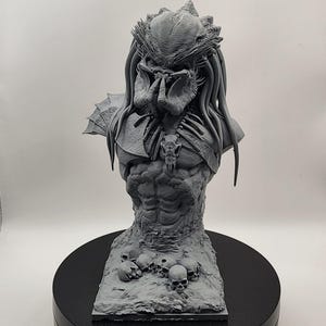 Busto de resina 3D de Depredador