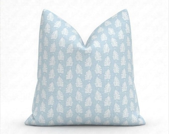Funda de almohada Thibaut Ferndale Spa Blue – Cojín estilo costero con estampado de bloques