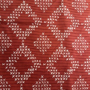 Sister Parish Pocantico-tyg – Barnrött – 3800 71 – 2,25 yards | Designerklädsel