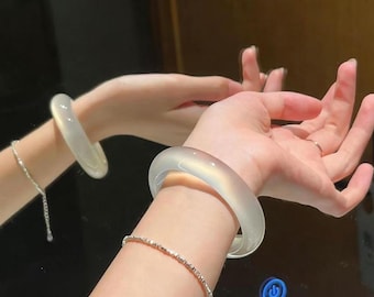 Ice Agate Bangle – Crystal-Clear Flawless Stone – Sizes 52–62mm