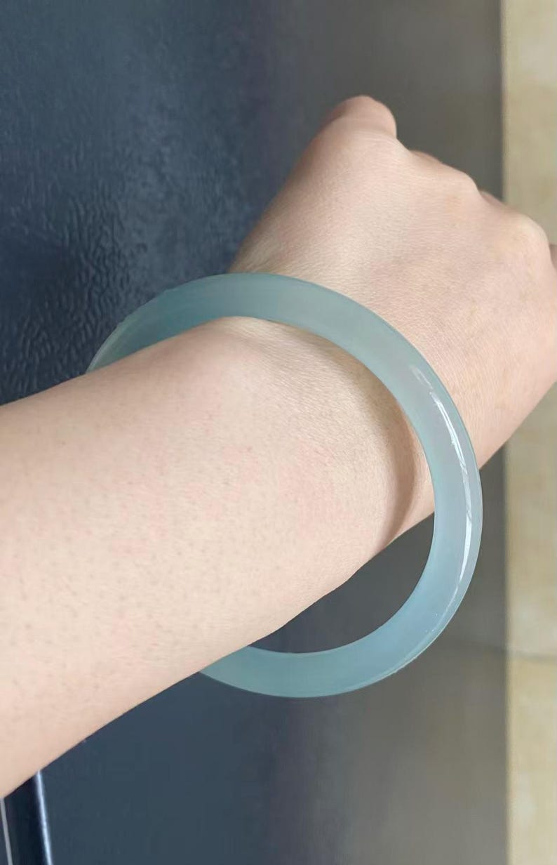 Elegant 8MM Natural High-Temperature Blue Agate Bracelet - A Modern, Slender Ring-Shaped Jade Gift for Her" image 7