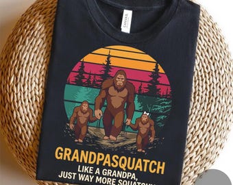Kundenspezifisches Grandpasquatch-Hemd mit den Namen der Enkelkinder, personalisiertes Sasquatch-Großvatergeschenk, Retro Sonnenuntergang Bigfoot-T-Stück, bestes Großvater überhaupt Geschenk