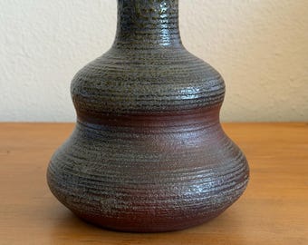 Vintage Studio Pottery Double Gourd Vase – Plum Brown Clay with Gunmetal Glaze