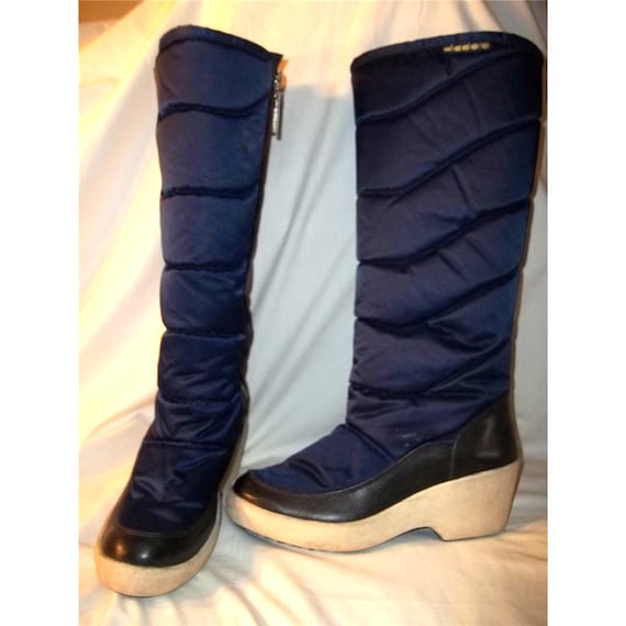 Diadora, Vintage DIADORA 70's Navy Blue Fabric & Leather Wedge Heel Lined Snow Boots 37 A
