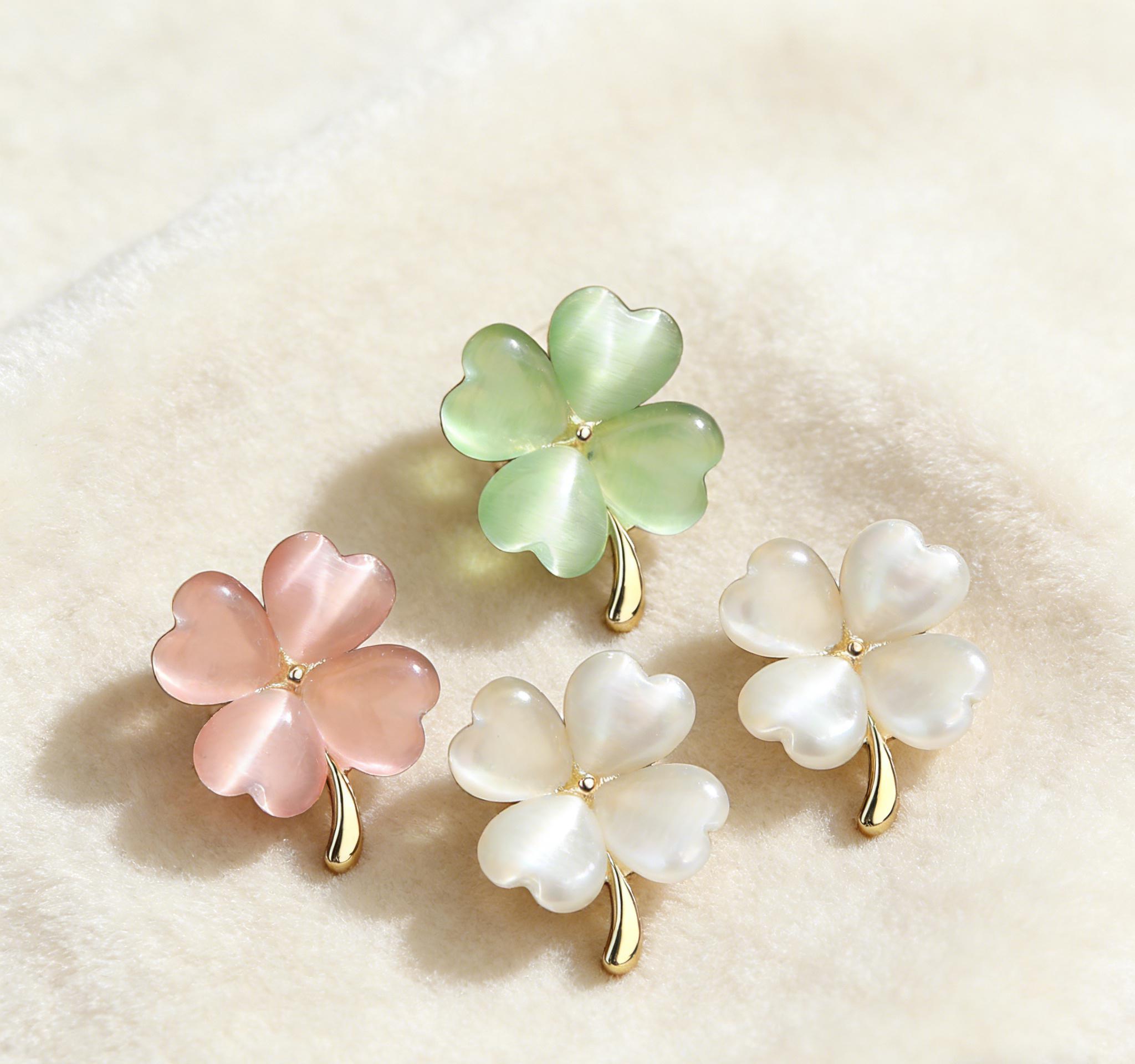 Broche Trèfle à 4 Feuilles Porte-bonheur - Métal Doré Avec Cristal Vert - Neuf Avec étiquettes