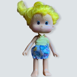 Vintage Kenner Strawberry shortcake doll