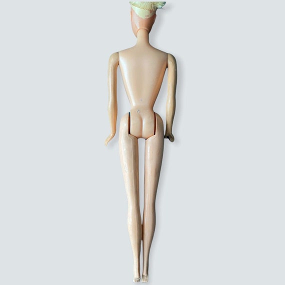 Barbie without head 2025