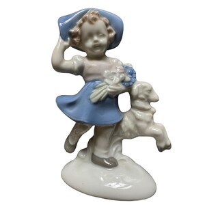 Lippelsdorf pottery figure with girl with lamb & flowers 1960s