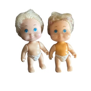Lot of 2 Vintage Tyco Quints Baby Dolls 1990 2.25&quot; Blond Hair