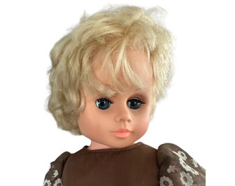 Large Vintage Uneeda Doll, 21''