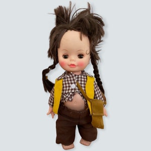 Vintage Puppe, Hong Kong