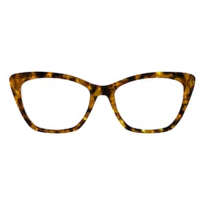 Puede incluir: Gafas con un diseño de carey. Las monturas tienen forma de ojo de gato, con una paleta de colores cálidos de marrón, ámbar y negro. Las lentes son transparentes y las gafas están sobre un fondo blanco.