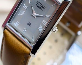 Vintage Rare Original Seiko 5 Automatic Blue Dial Square Shape Day