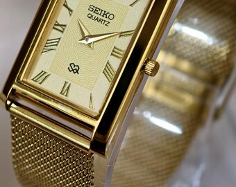 Vintage Seiko Quartz Gold Tone Rectangular Watch|classic  display picture 1