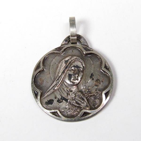 Vintage St Theresa Therese Holy Pendant France Silver Plate Religious Relics of