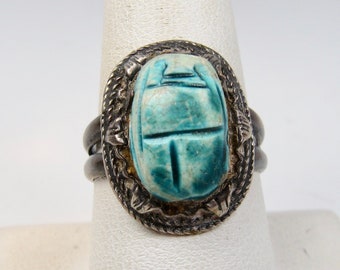 Antique Vintage Egyptian Revival Carved Blue Scarab Silver Ring Hallmarked