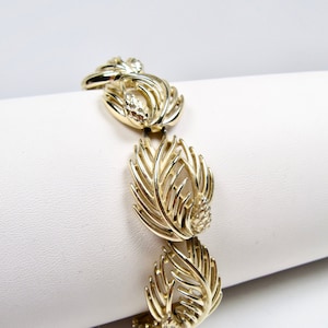 Designer Lisner Gold Tone Open Work Leaves Link Bracelet Vintage Mid Century Vtg