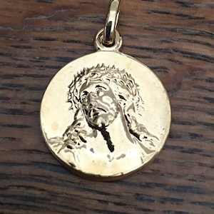 Vintage Blessed Mother Crown of Thorns Holy Medal 22K Gold Plate 3/4&quot; Round NOS