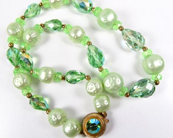 Vintage Green Glass & Crystal Dimpled Pearls 1960s Beads 16" Necklace